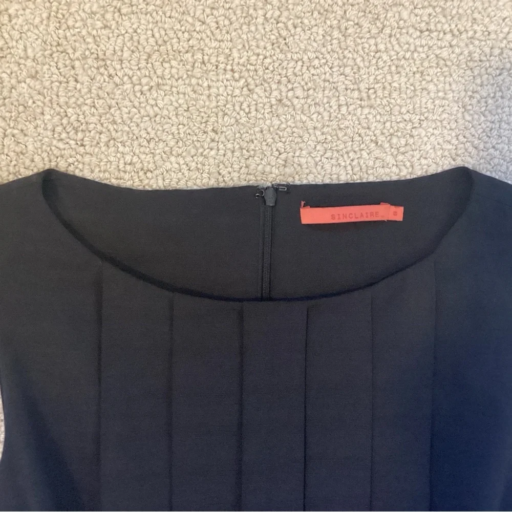 Sinclaire 10 Dress - Picture 5 of 7